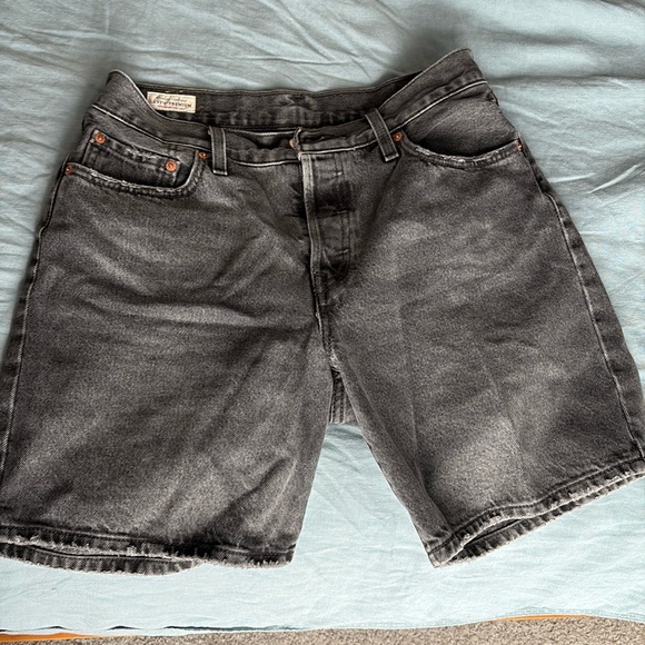 Levi’s Jean shorts - Picture 1 of 2